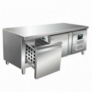 MASTRO Teigausrollmaschine, 2 Rollen für Ø-45cm Teig, inkl. Pedal MASTRO Teigausrollmaschine, 2 Rollen für Ø-45cm Teig, inkl. Pedal