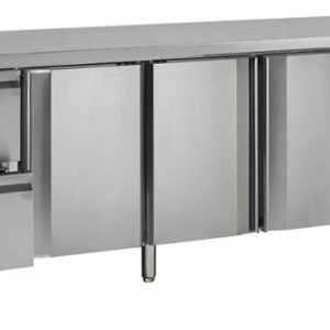 NordCap Kühltisch KTM4, 3 Türen GN1/1, 2 Schubladen, 2230x700x860mm NordCap Kühltisch KTM4, 3 Türen GN1/1, 2 Schubladen, 2230x700x860mm