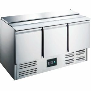 SARO Saladette S903, Breite 1368mm, 3 Türen SARO Saladette S903, Breite 1368mm, 3 Türen