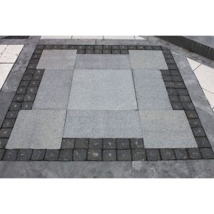 Pflasterstein BASALT 9 x 9 x 9 cm anthrazit Pflasterstein BASALT 9 x 9 x 9 cm anthrazit