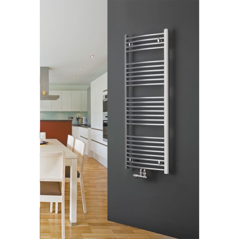 Ximax Badheizkörper C2 916 x 600 mm 315 Watt Mittenanschluss Chrom