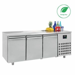 CombiSteel Kühltisch 3 Türen 474L, 1865x700x850mm CombiSteel Kühltisch 3 Türen 474L, 1865x700x850mm