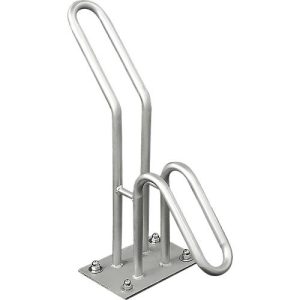 Bügelparker, 1-seitig, für Reifen bis B 55 mm, B 220 x T 440 x H 450 mm, Stahl feuerverzinkt, 1 Einstellplatz, montiert Bügelparker, 1-seitig, für Reifen bis B 55 mm, B 220 x T 440 x H 450 mm, Stahl feuerverzinkt, 1 Einstellplatz, montiert