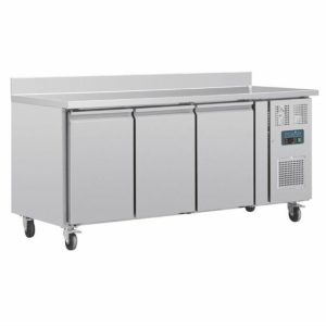 POLAR Kühltisch mit Aufkantung 3-türig 417L POLAR Kühltisch mit Aufkantung 3-türig 417L