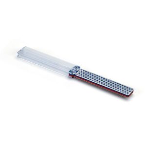 DMT Diamantschärfer DiaFold, länglich, doppelseitig grob 45 µ/fein 25 µ, trocken & mit Wasser verwendbar, Klappgriffe, L 240 mm, blau-rot DMT Diamantschärfer DiaFold, länglich, doppelseitig grob 45 µ/fein 25 µ, trocken & mit Wasser verwendbar, Klappgriffe, L 240 mm, blau-rot