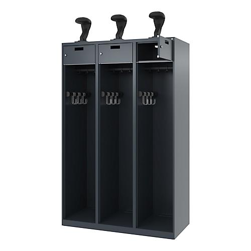 Feuerwehrspind C+P Evolo PRAKTUS, 3 Abteile, Helmhalter, mit Sockel, Bodengleiter, B 1200 x T 500 x H 1850 mm, RAL 7016 Anthrazitgrau