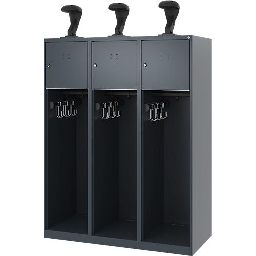 Feuerwehrspind C+P Evolo Youngster, 3 Abteile, mit Helmhalter, Bodengleiter, B 1200 x T 500 x H 1530 mm, RAL 7016 Anthrazitgrau