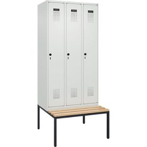 Kleiderspind C+P Evolo Plus, 3 Abteile, 300 mm Abteilbreite, mit untergebauter Sitzbank, B 900 x T 815 x H 2120 mm, Drehriegel, lichtgrau/lichtgrau Kleiderspind C+P Evolo Plus, 3 Abteile, 300 mm Abteilbreite, mit untergebauter Sitzbank, B 900 x T 815 x H 2120 mm, Drehriegel, lichtgrau/lichtgrau