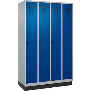 Kleiderspind C+P Evolo Plus, 4 Abteile, 300 mm Abteilbreite, mit Sockel, Anschlag rechts, B 1200 x T 500 x H 1950 mm, Drehriegel, weißaluminium/enzianblau Kleiderspind C+P Evolo Plus, 4 Abteile, 300 mm Abteilbreite, mit Sockel, Anschlag rechts, B 1200 x T 500 x H 1950 mm, Drehriegel, weißaluminium/enzianblau
