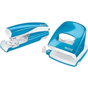 LEITZ® Bürolocher + Tischheftgerät Wow SET, metallic-blau LEITZ® Bürolocher + Tischheftgerät Wow SET, metallic-blau